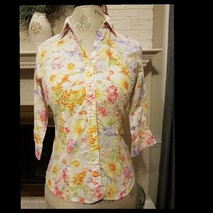 2/$25 TALBOTS Pretty Floral Top Shirt Petite P XS